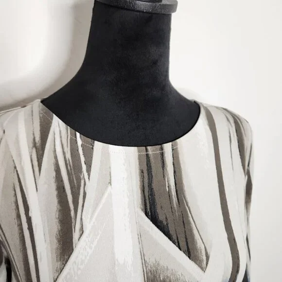 Alfani Woman's Petite Blouse Size Small - Picture 5 of 7